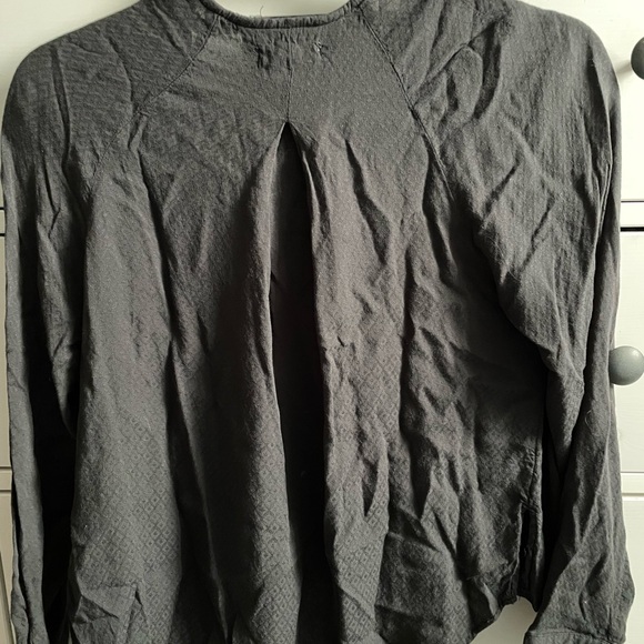 Urban Outfitters Silence and Noise Top - Picture 2 of 7